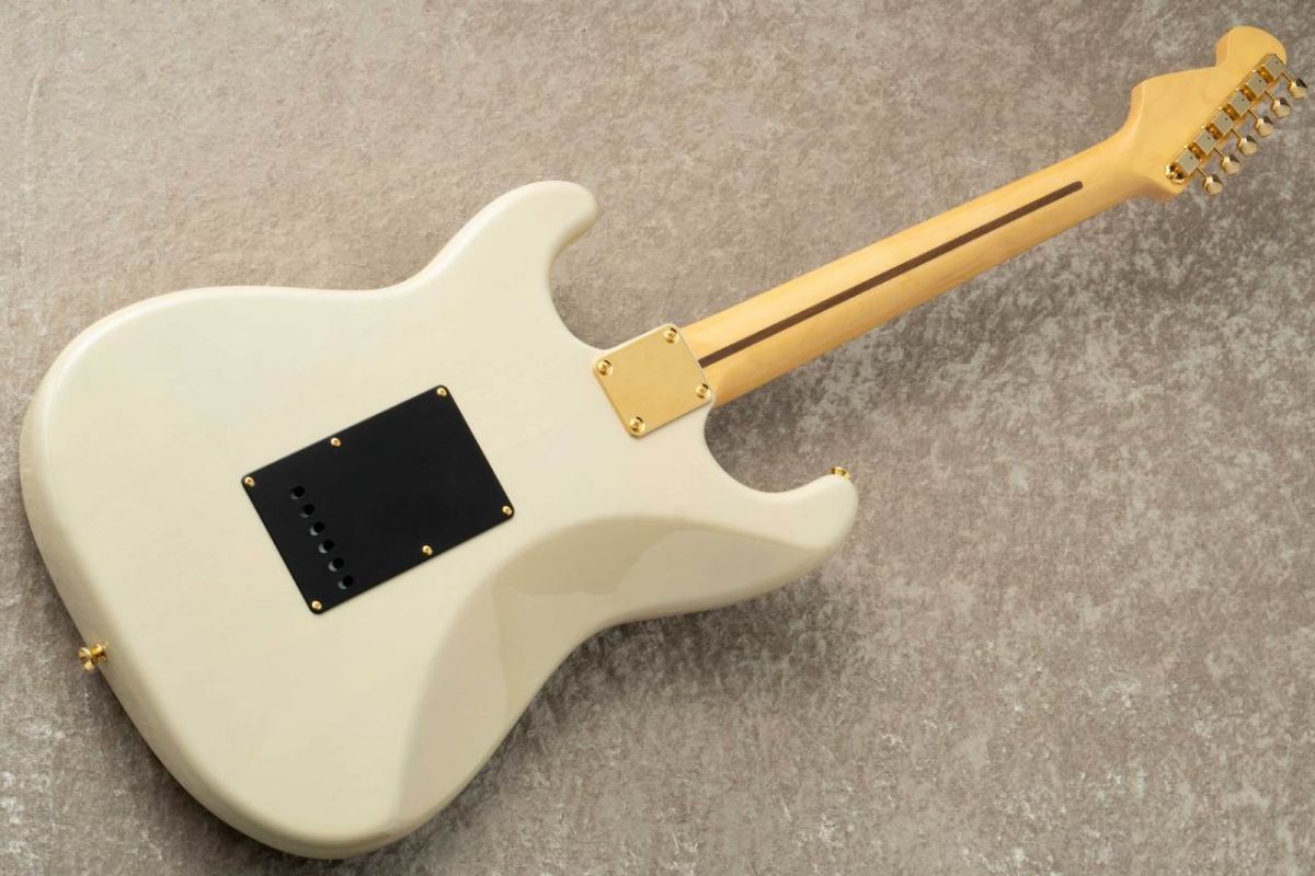 AST-101G -See-Through White / STWR- | 【クロサワ楽器店オンライン