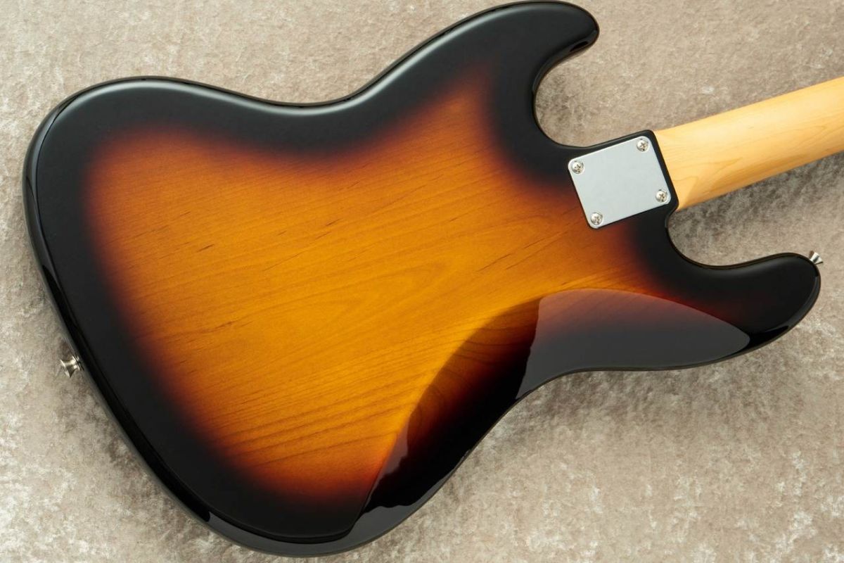 Made in Japan Heritage 60s Jazz Bass -3-Color Sunburst