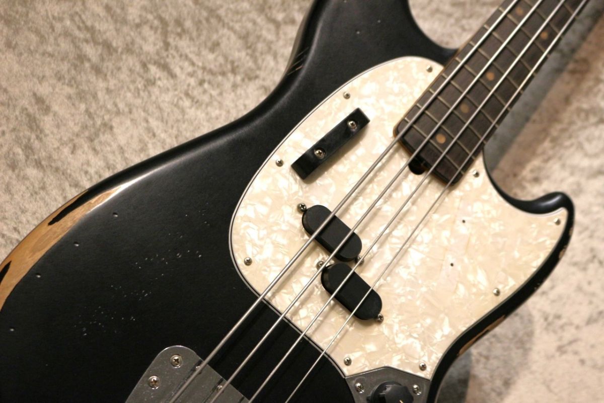 【最終値下げ】Fender JMJ Mustang Bass ラッカー仕様 Fender JMJ Road Worn Mustang Bass Black フェンダー 【 横須賀