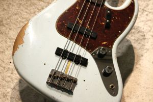 ジャズベース　ブラック　レア　希少 Fender Made in Japan Traditional Late 60s Jazz Bass Matching