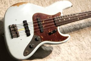 【ジャズベ】希少色 ブルーメタリックボディ 不明 ジャズベ】希少色 ブルーメタリックボディ 不明 - メルカリ