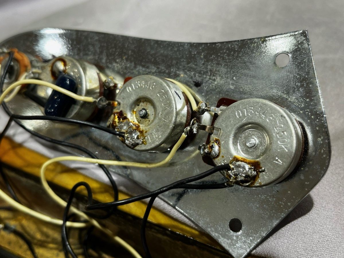 1979 Jazz Bass -3 Tone Sunburst- | 【クロサワ楽器店オンライン