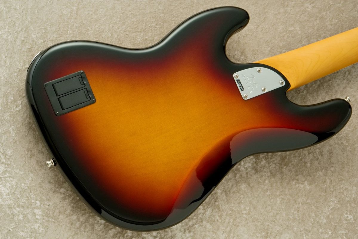 American Ultra Jazz Bass V -Ultraburst- | 【クロサワ楽器店