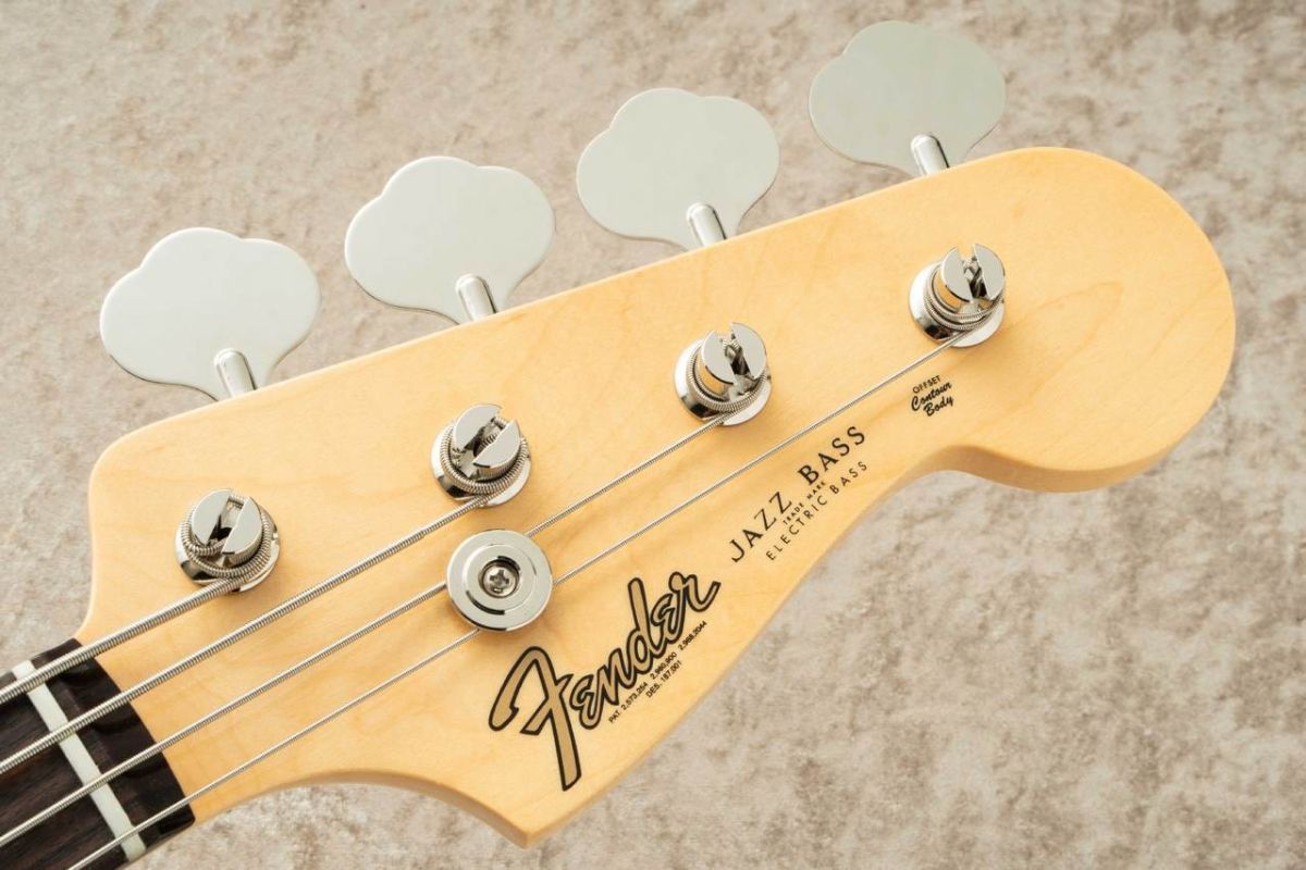 Made in Japan Traditional II 60s Jazz Bass -Black- | 【クロサワ
