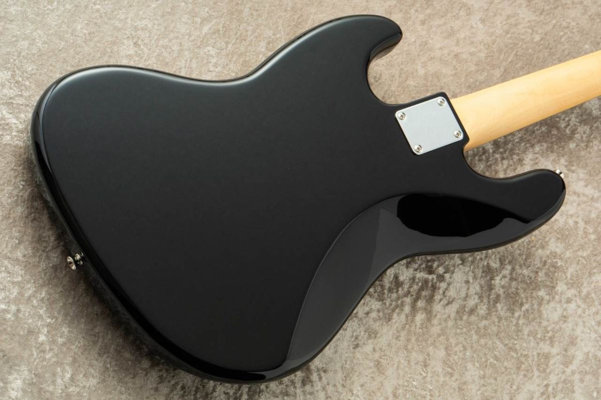 Made in Japan Traditional II 60s Jazz Bass -Black- | 【クロサワ