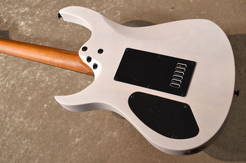 Diablo Standard with Evertune Bridge ～Satin Trans White