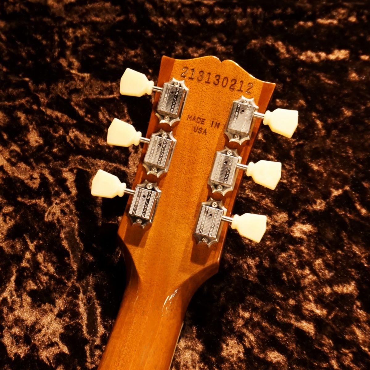 Les Paul 70's Deluxe Gold Top #213130212 | 【クロサワ楽器店