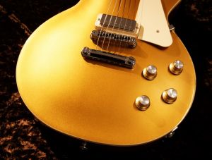 Les Paul 70's Deluxe Gold Top #213130212 | 【クロサワ楽器店