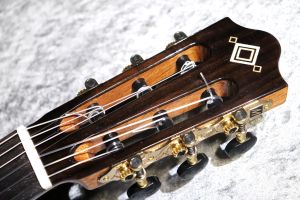 鳴る黒沢￼StaffordSAD2000PU付総単リフレット￼￼指板ネック調整済 Shokz（ショックス）OpenDots ONE グレー -の商品詳細 | 蔦屋