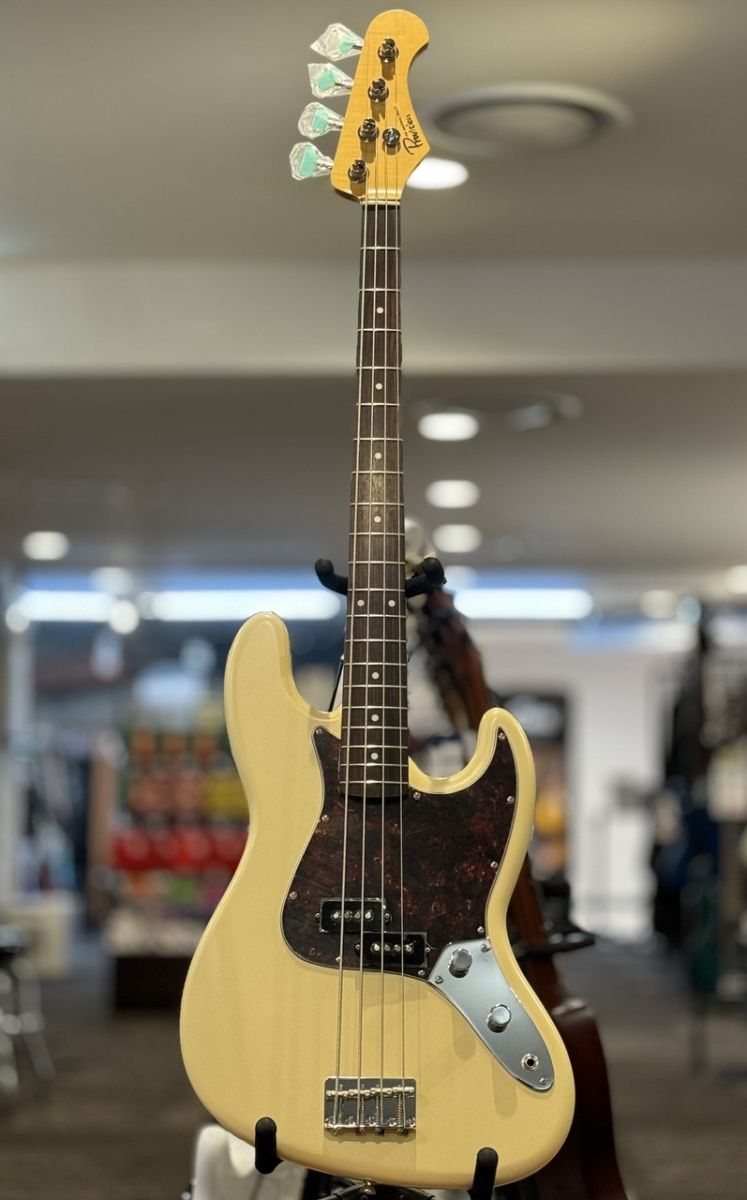 SHISHAMO AYA MATSUOKA Signatuar Model VJPB-AM001 LA/VWH