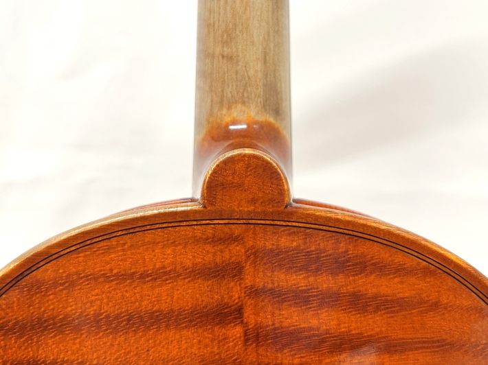 Andrea Lissoni 2023年 (アンドレア・リッソーニ) | 【クロサワ楽器店