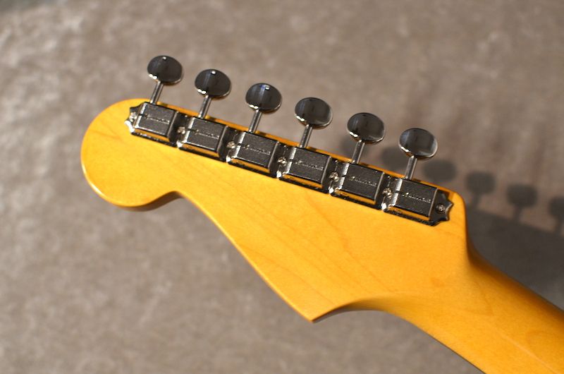 American Vintage II 1961 Stratocaster ～3-Color Sunburst