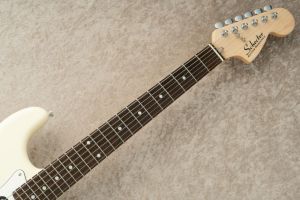 美品 SCHECTER PS-ST-DH-SC /BLK/M スキャロップ 限定 美品 SCHECTER