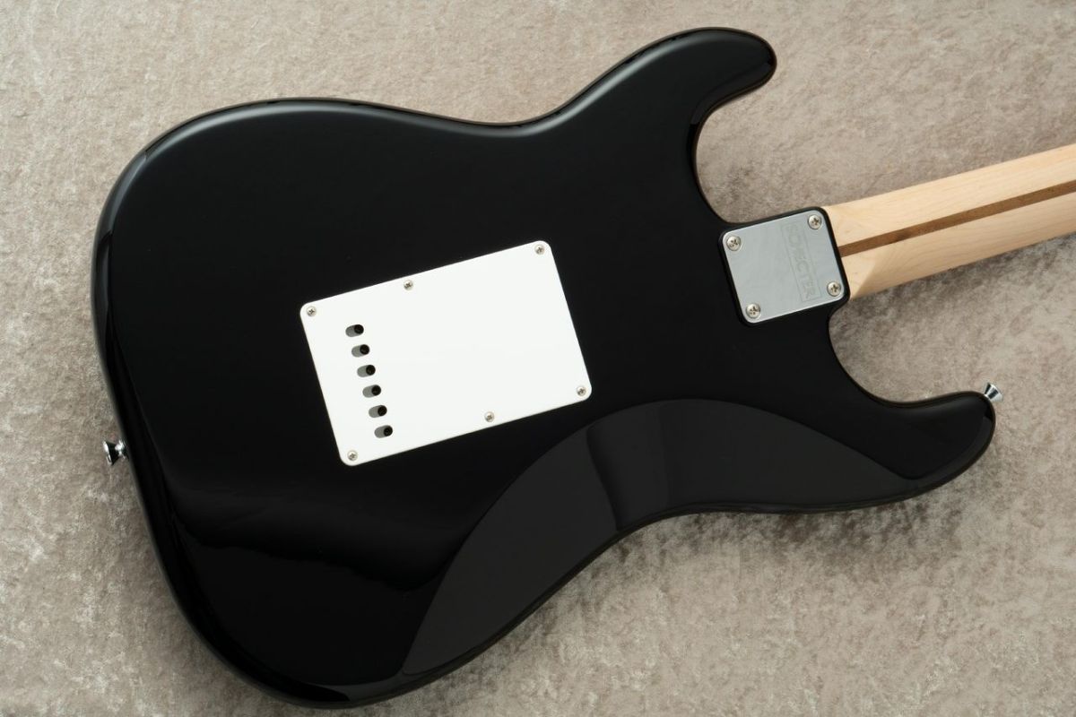 美品 SCHECTER PS-ST-DH-SC /BLK/M スキャロップ 限定 美品 SCHECTER PS-ST-DH-SC /BLK/M スキャロップ 限定