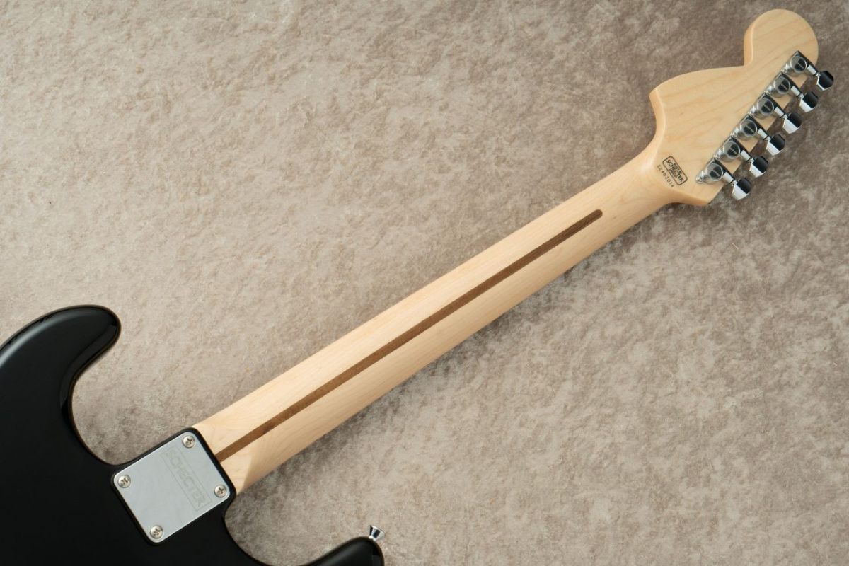 美品 SCHECTER PS-ST-DH-SC /BLK/M スキャロップ 限定 美品 SCHECTER PS-ST-DH-SC /BLK/M スキャロップ 限定