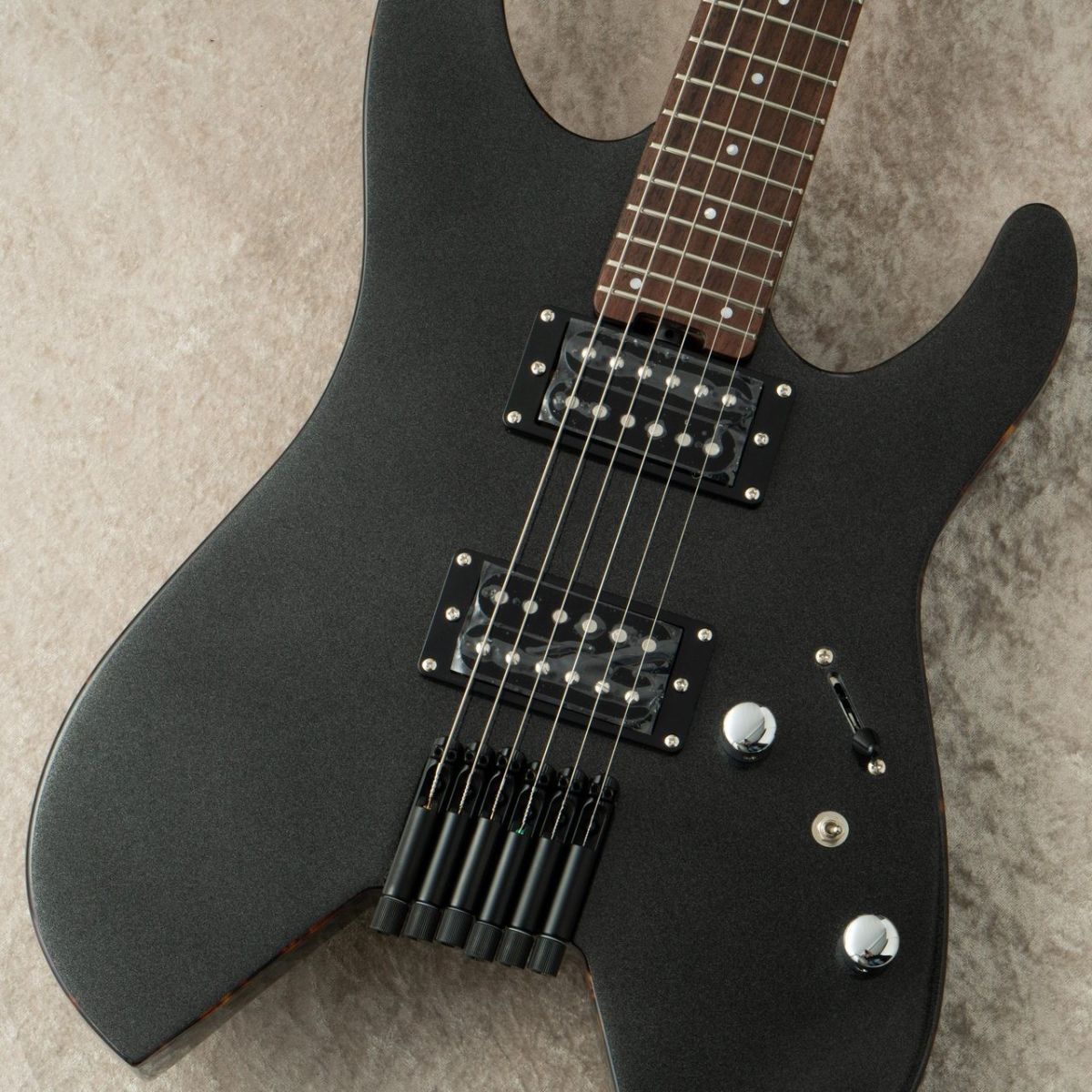 ギター SCHECTER OL-NV-HL/STWH SCHECTER 調整済みで弾きやすい Schecter / OL-NV-HL STWH