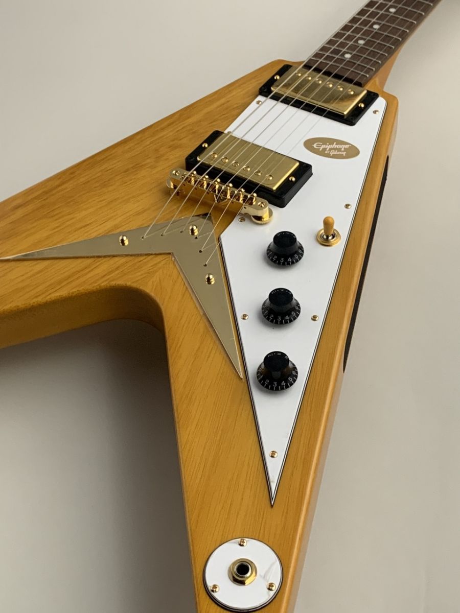 EpiphoneフライングV　1958タイプ？ハードケース付 Amazon | Epiphone / 1958 Korina Flying V (White Pickguard