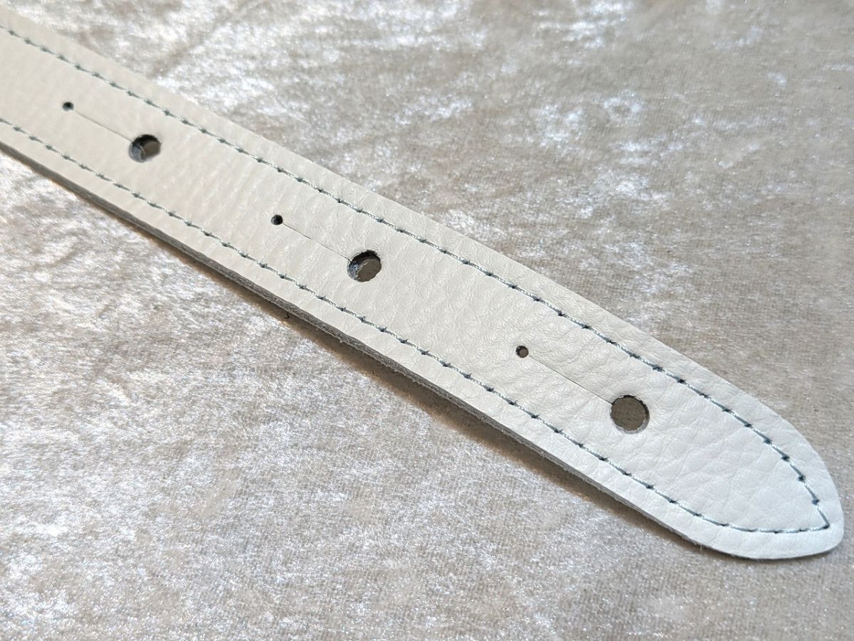 ストラップ Y24 ストラップ