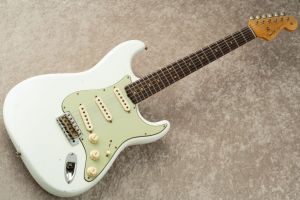 ギター Relic OlympicWhite Stratocaster 1960 Stratocaster Journeyman Relic -Olympic White- | 【クロサワ