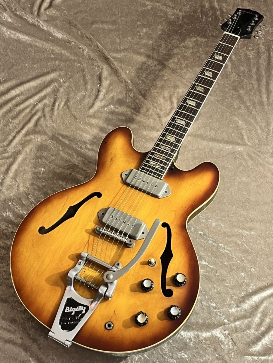 bigsby搭載！純正ハードケース付き！Epiphone casinoカジノ bigsby搭載！純正ハードケース付き！Epiphone casinoカジノ bigsby搭載