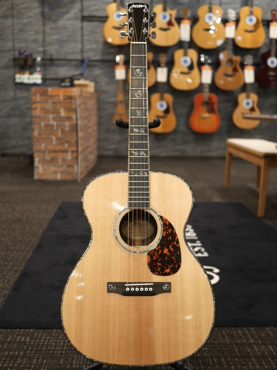 OM-10 #140643 | 【クロサワ楽器店オンラインショップ】いい楽器との