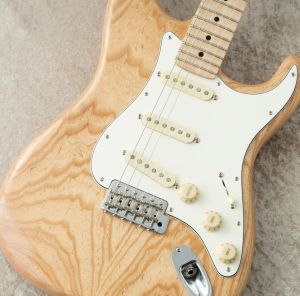 エレキギター ナチュラルウッド Ergonomic Semi hollow 1PU Natural with satin topcoat S/N:734