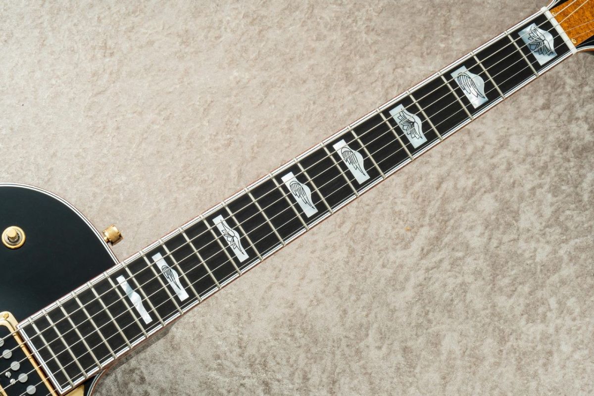 G6134TG FSR Penguin with String-Thru Bigsby -Black