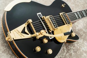 G6134TG FSR Penguin with String-Thru Bigsby -Black