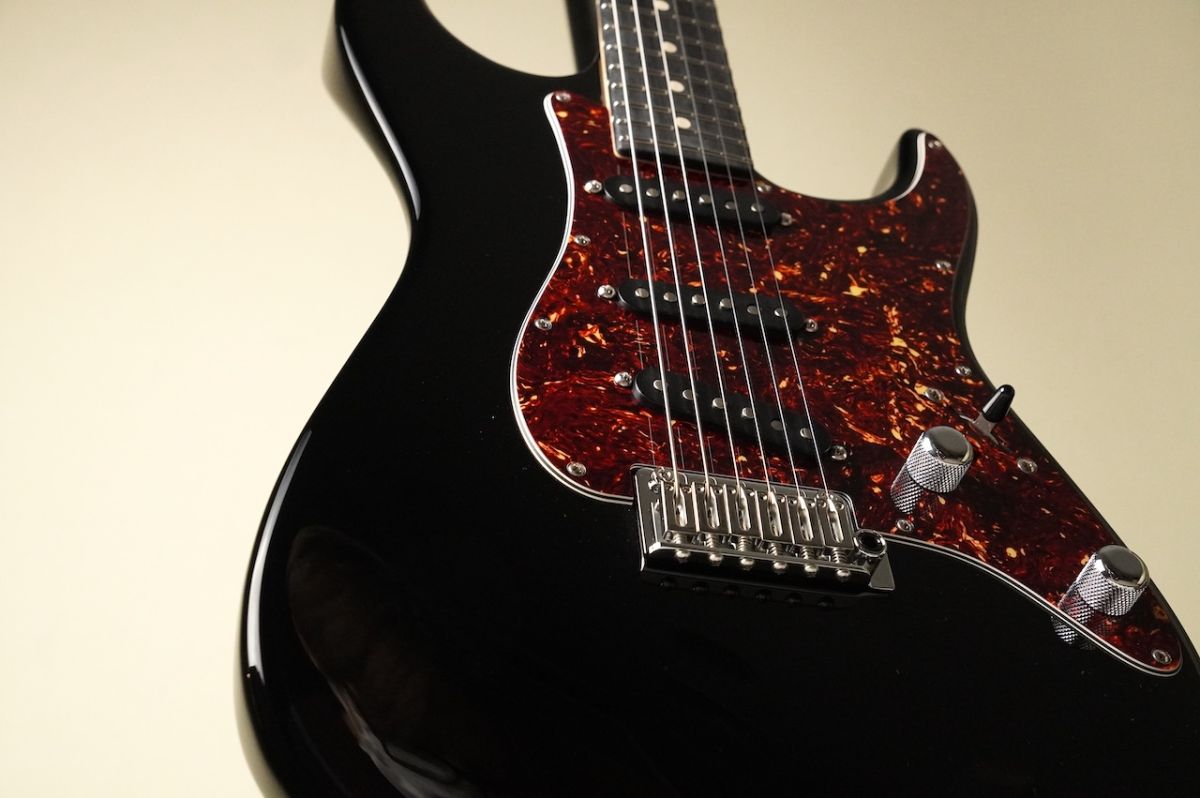 The Classic -Black- | 【クロサワ楽器店オンラインショップ