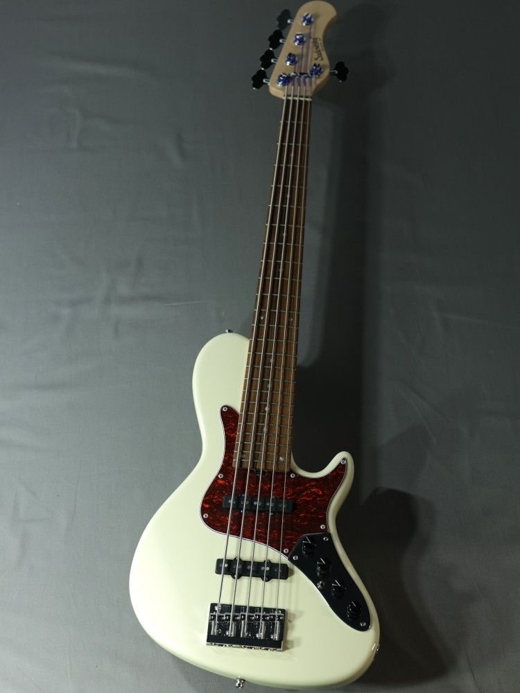 SUZUKI スズキ W25 アコースティックギター 動作品 SUZUKI スズキ W25 アコースティックギター 動作品 楽器・機材