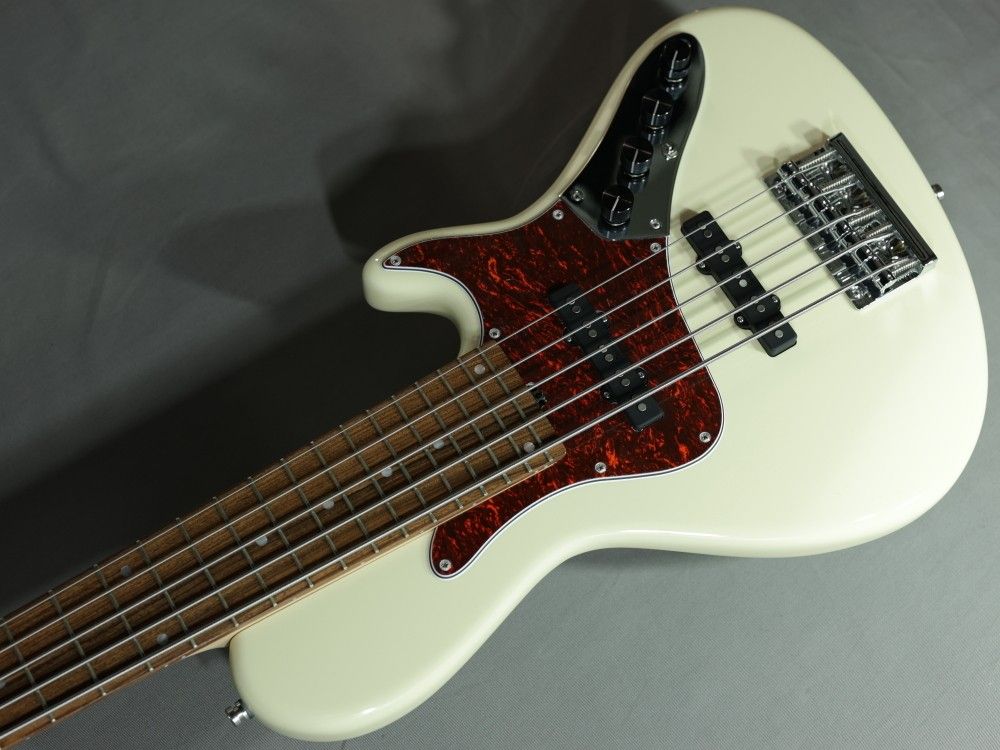 ML24 SV5 Vintage Single Cut Bass Alder Solid Olympic White