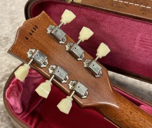 Historic Collection 1954 Les Paul Gold Top Reissue Left Hand