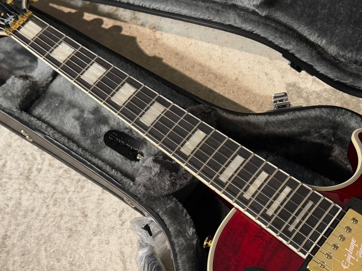 EPIPHONE レスポール　スタジオ　フロイドローズ　黒 6弦 Epiphone Les Paul Studio Wine Red エレキギター初心者14点