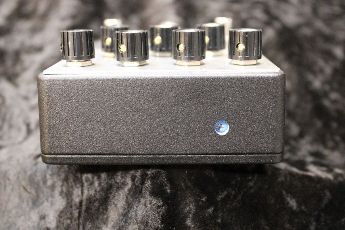 週末特価　HTJ-WORKS MAGNUM59 New HTJ-WORKS MAGNUM59 12AX7 Tube Preamp & Tremolo Preamp