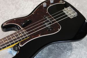 フィフティーズ・ベース【50年代〜60年代】 Fender American Vintage II 1960 Precision Bass Daphne Blue