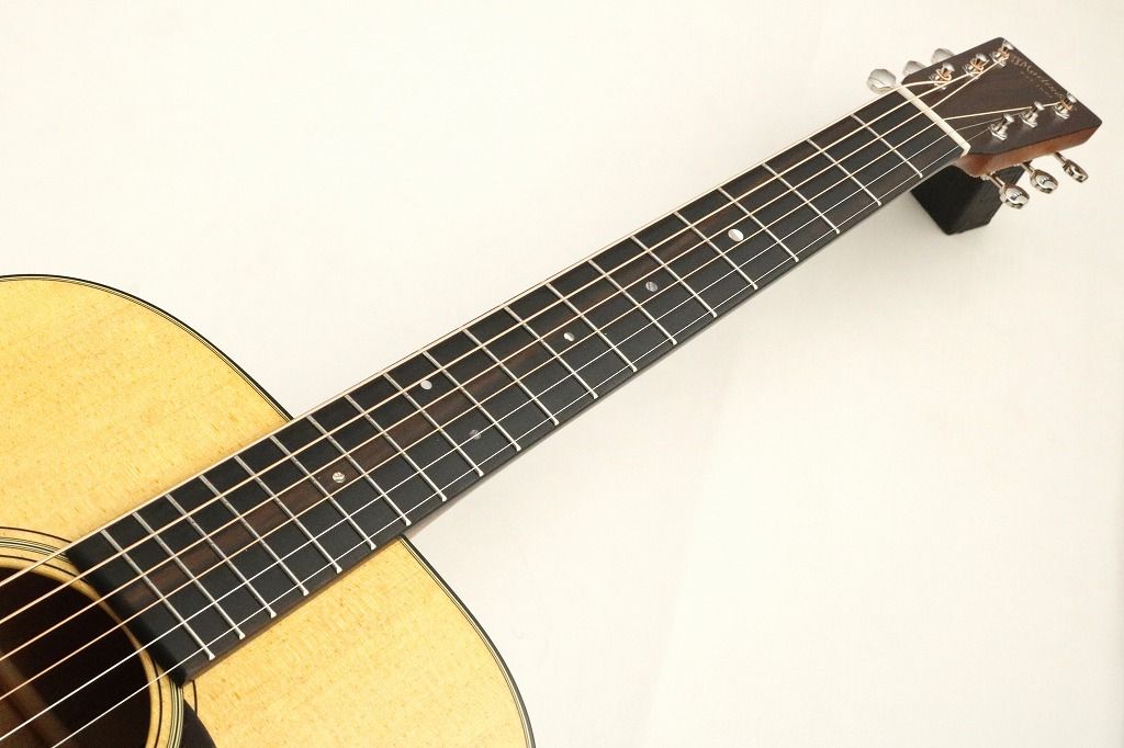 Martin&co ギター MARTIN Martin 00-28 Modern Deluxe #2746913《アコギ