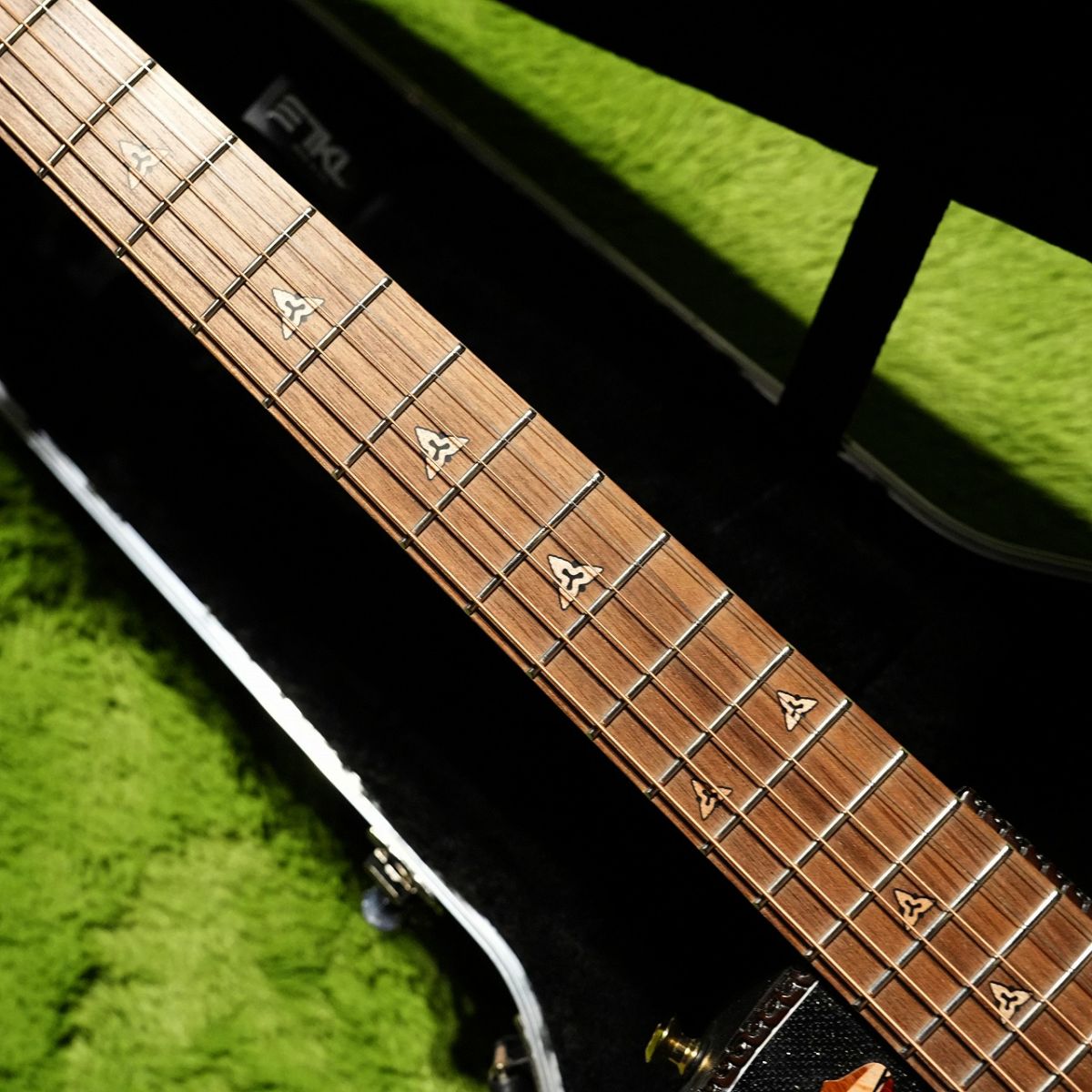 Black one 風コンポーネントギター B.C. Rich Ironbird MK1 Legacy With Floyd Electric Guitar