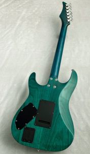 AKAI Nineteen Ninetyseven エレキギター ボディ AKAI Nineteen Ninetyseven SB-511 ベース ボディ - メルカリ