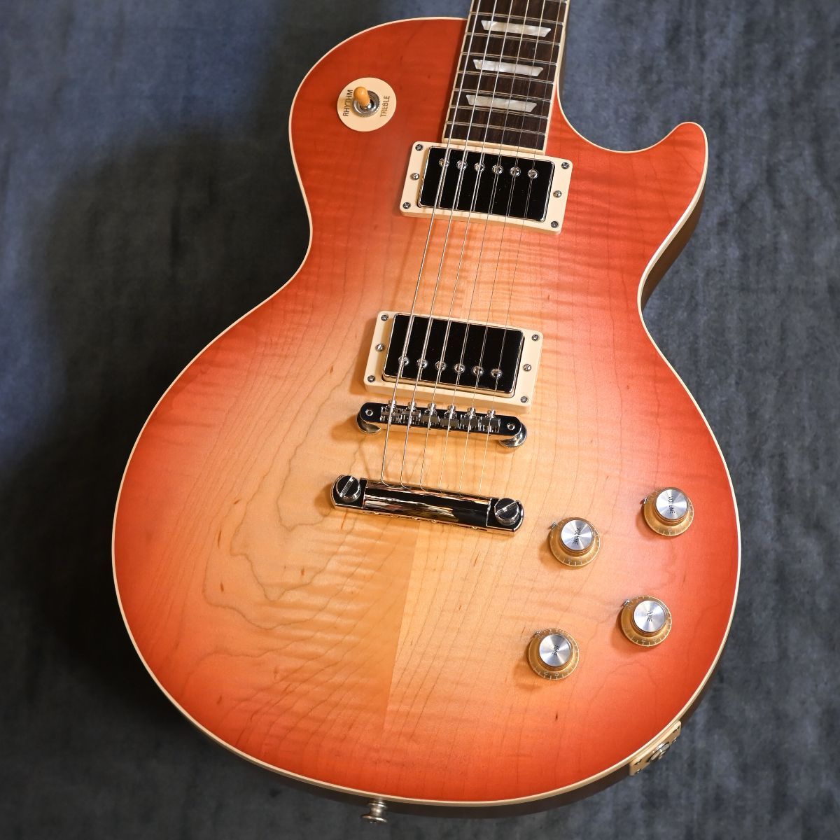 Les Paul Standard 60s Faded Vintage Cherry Burst #230340304 Les Paul Standard 60s Faded Vintage Cherry Burst #230340304