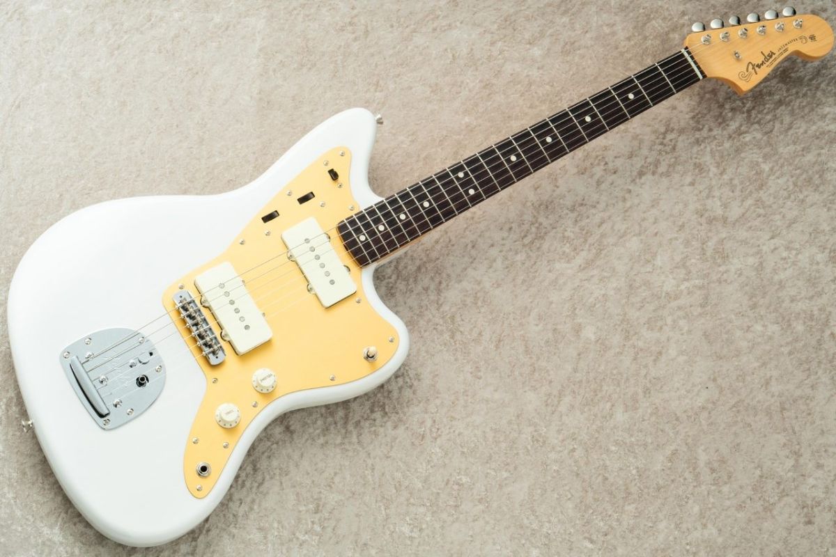 Made in Japan Heritage 60s Jazzmaster -White Blonde
