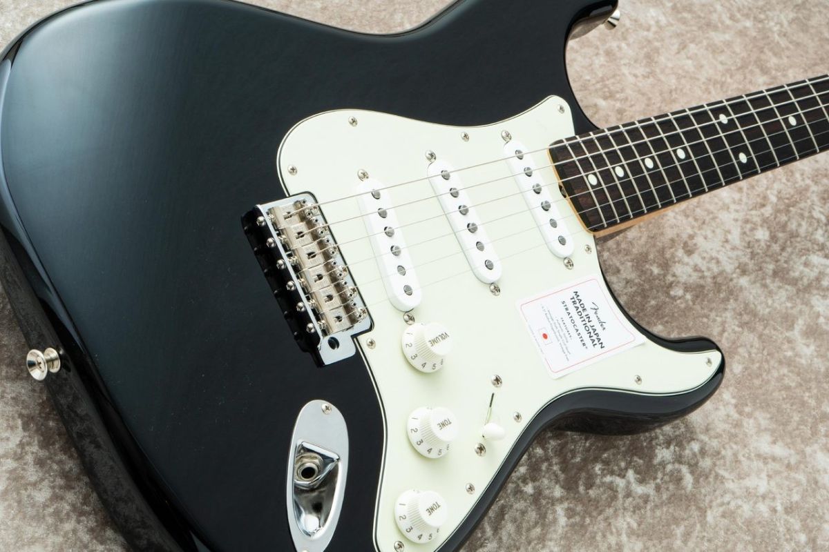 ギター Fender CustomShop1960 Stratocaster Fender '60 Stratocaster RW NOS Black #R90513 | Polska