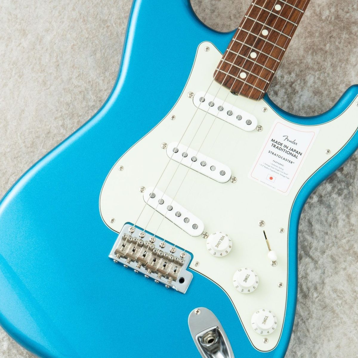 Made in Japan Traditional II 60s Stratocaster Mod. -Lake