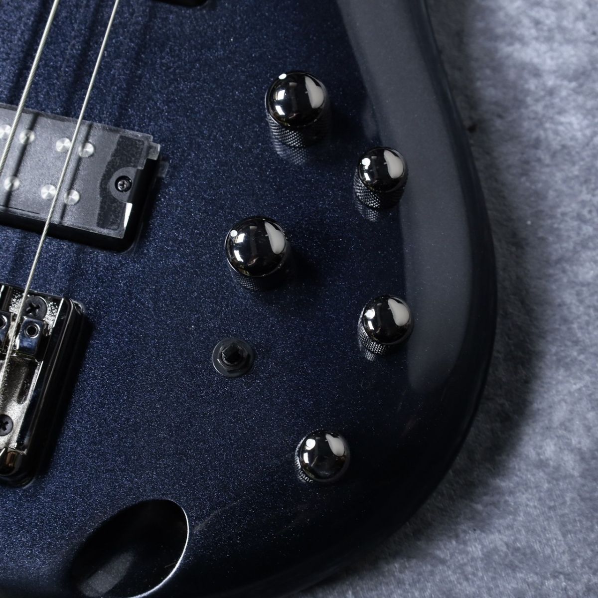【最終値下げ、楽器を始める方特にオススメ！】 IbanezSR300eブラック Ibanez SR300E Electric Bass Guitar Midnight Gray Burst