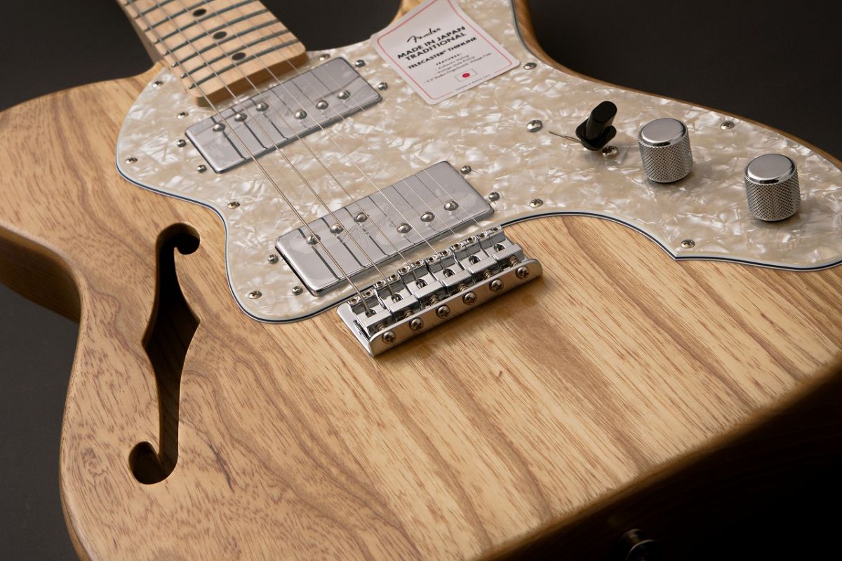 Made in Japan Traditional II 70s Telecaster Thinline