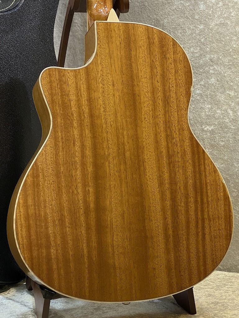 LV-05 Mahogany #140058【クリアで軽快な武骨サウンド】 | 【クロサワ