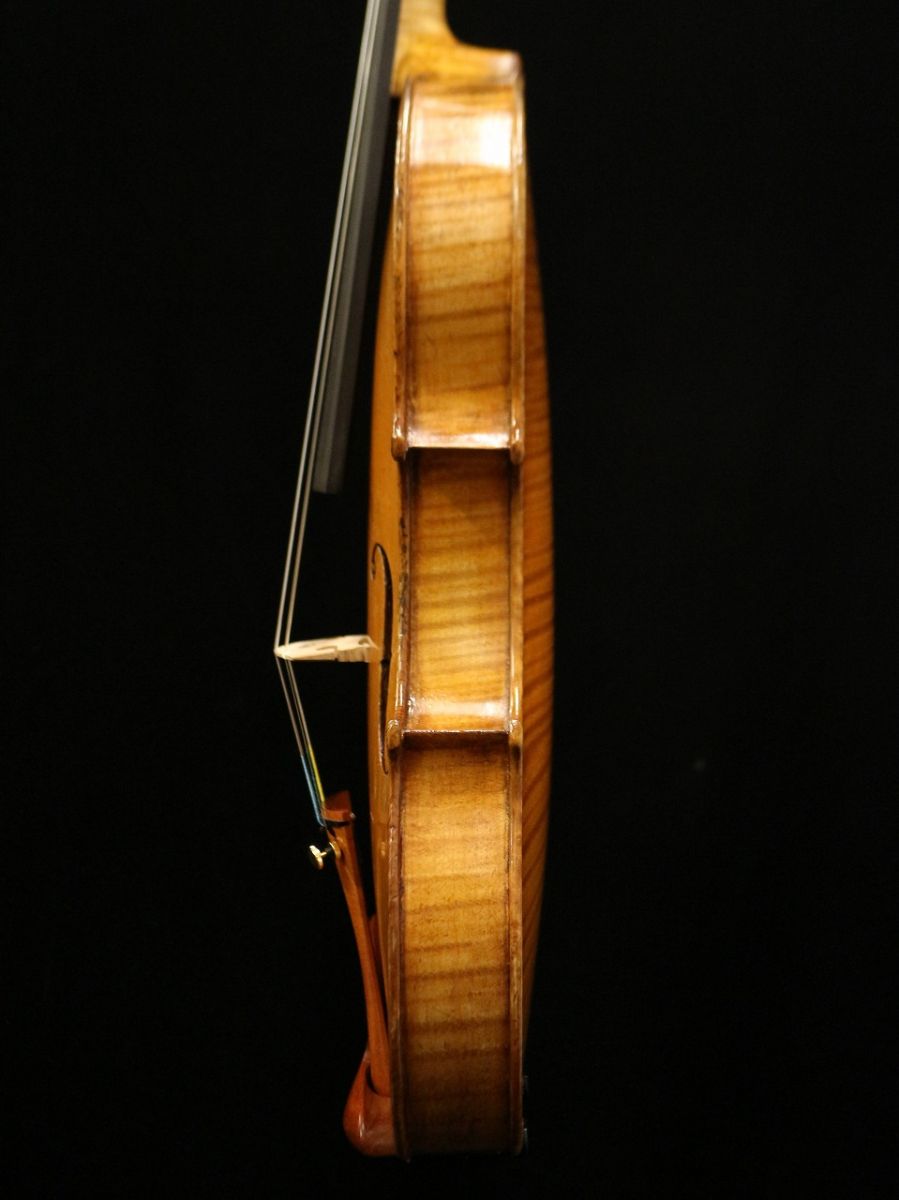 【モダンドイツ】 Heinrich Schwarz ca.1900 バイオリン モダンドイツ】 Heinrich Schwarz ca.1900 バイオリン ダ