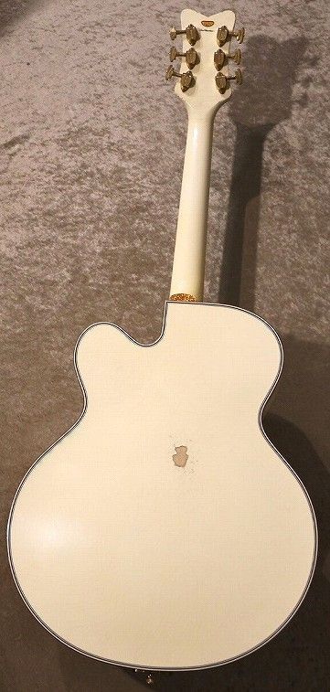 Custom Shop G6136-59 White Falcon Relic Masterbuilt by Chad