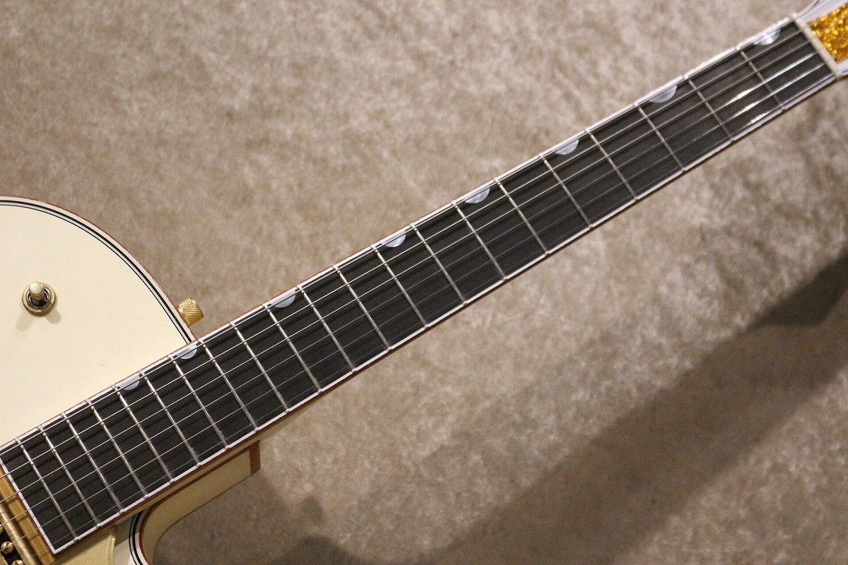 Custom Shop G6136-59 White Falcon Relic Masterbuilt by Chad