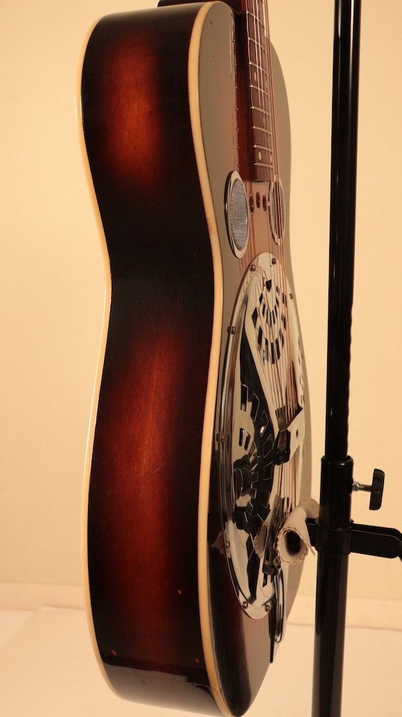 Dobro D-60 Roundneck Resonator Sunburst | 【クロサワ楽器店