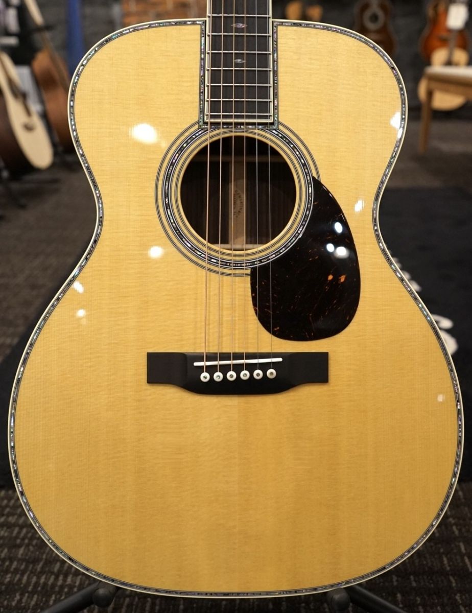 OM-42 Standard 2025 #2921182 | 【クロサワ楽器店オンライン